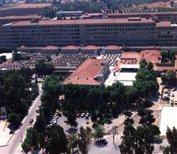 Ege Üniversitesi'nde başörtüsü skandalı!