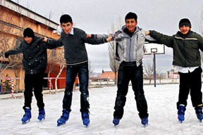 Ardahanlılar buz pateni yapacak