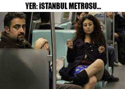 Metroda çıplak gün