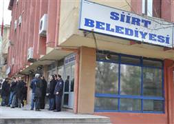 Siirt’te yolsuzluk operasyonu: 40 gözaltı