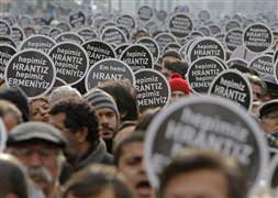 Binlerce kişi Hrant Dink için yürüdü