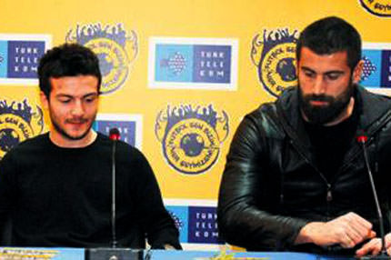 İmza gününde tatsız olaylar!