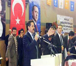 Bakan'ın konuşması salondakileri ağlattı!