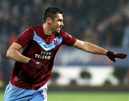 Burak Yılmaz: "Beşiktaşı tutuyorum..."