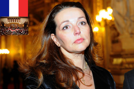 Valerie Boyer sevinçten ağladı!