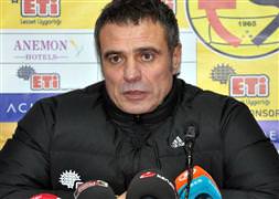 Eskişehirspor Yanal ile galip gelemedi