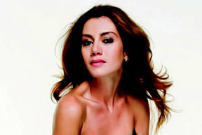 Yuvayı dişi kuş bozar