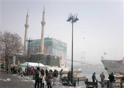 İstanbul -10.4'ü gördü