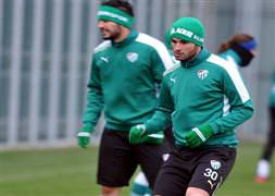 Bursaspor, Trabzon'a 3 puan için gitti