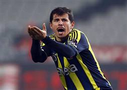 Emre Belözoğlu yine yok