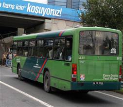Otobüste yarım kilo altın buldu ve...