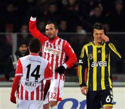 Gekas:3 - Fenerbahçe:1