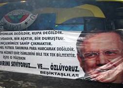 Herkes bu pankartı konuşuyor!