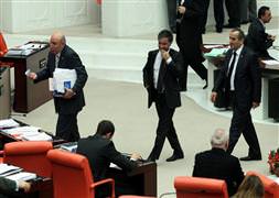 İçtüzük gerginliğinde son gelişme
