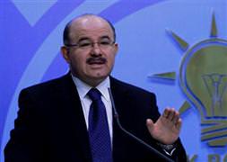 Hüseyin Çelik: Buna deliler bile güler