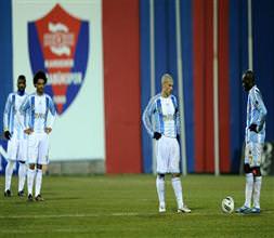 Cernat puansız gönderdi!