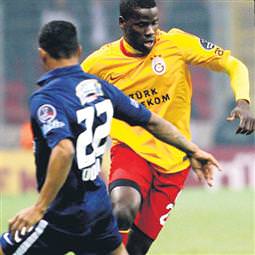 Eboue, Mersin’e zor görünüyor