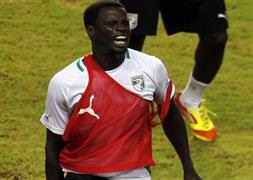 Eboue kadroda, Servet yok...