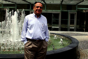 Emlak kralı yıkıldı