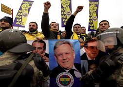 Aziz Yıldırım'dan ilginç cevap!