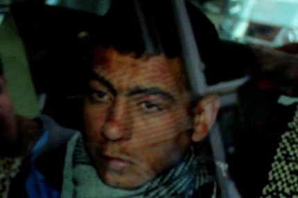 Aradığını bulamadı dehşet saçtı...