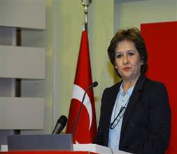 "Zorunlu eğitim 12 yıl olmalı ama..."