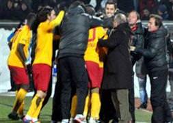 'G.Saray dalga geçiyor'