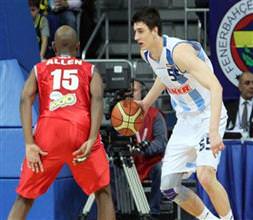 Fener Kafkaf'ı yıktı: 102-99