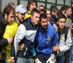 İmza gününde olaylar çıktı!