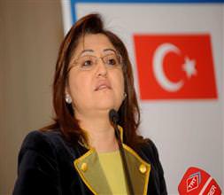 Bakan'a "Yılın Kadını Ödülü"