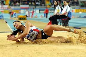 Melis Mey'den erken veda!