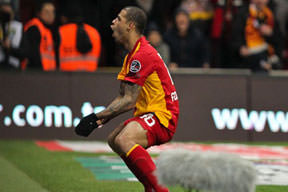 Melo evde 8'inci golünü attı