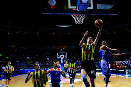 Fener son saniyede