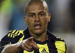 Alex derbiyi 'tweet'ledi!