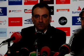 Q7'nin adını bile anmadı!