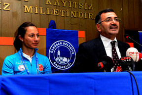 Altın istiyorum