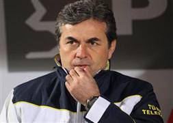 Aykut Kocaman imzayı attı