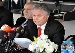 Yalçın Karadeniz aday olduğunu açıkladı