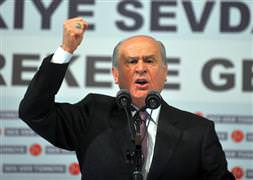 Bahçeli'den Taraf'a salvolar!