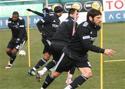 Beşiktaş, Avrupa'da zorlu dönemeçte