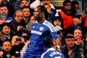 Chelsea atar Napoli de dinler