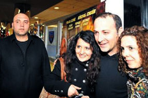 İzleyicinin ayağına gitti