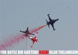 Türk Yıldızları nefes kesti