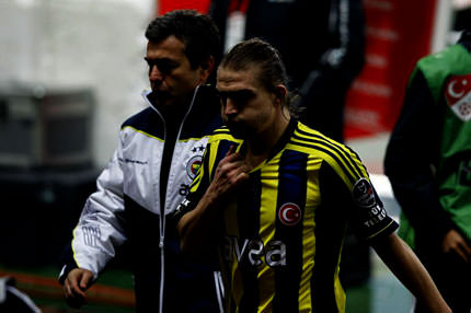 Caner'in hasreti bitiyor!