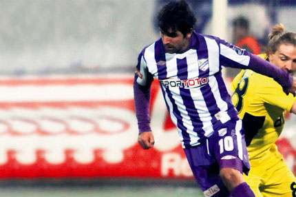 Emenike’den ne farkı var