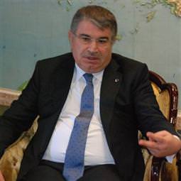 'Birer tükürük 75 bin haine yeter'