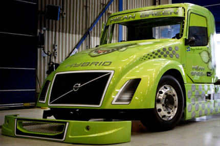 En hızlı hibrit kamyon