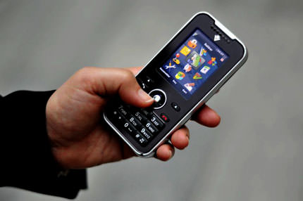 Zirveye çelik kulak