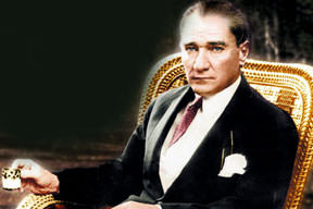 Atatürk ’İngiltere’nin En Büyük Düşmanı’ seçildi