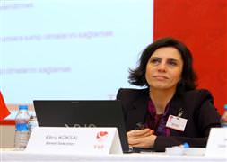 Ebru Köksal görevinden ayrıldı